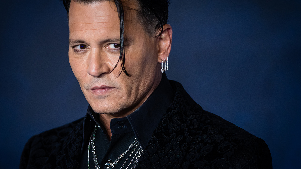 Připomeňme si pět nejlepších rolí mladého Johnnyho Deppa – je vaším favoritem Don Juan DeMarco, Cry-Baby, nebo vášnivý nomád César z The Man Who Cried?