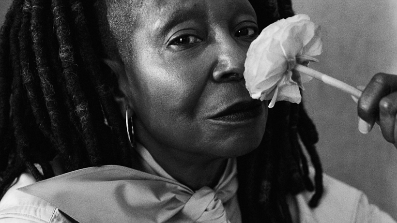 Nová éra celebrit: proč si módní domy vybírají celebrity 50+ jako tváře domu