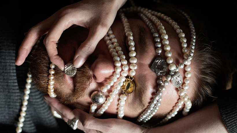 Představujeme vám české designérky šperků tak, jak je neznáte: 10 otázek pro Elu Chroust.