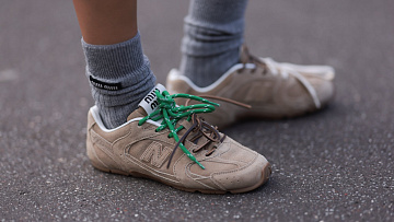 Sneakermania: největší teniskové trendy léta 2024