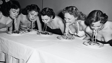Provozujete tzv. intermittent fasting bezúspěšně nebo během něj přibíráte? Možná se dopouštíte jedné z těchto chyb.