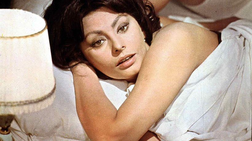 5 příznaků vysoké hladiny kortizolu. Přibírání na váze, špatný spánek i tzv. adult acne. Prý může za tyto nepříjemné příznaky vysoká hladina kortizolu v těle. Chcete si ověřit, jestli je to i váš případ?