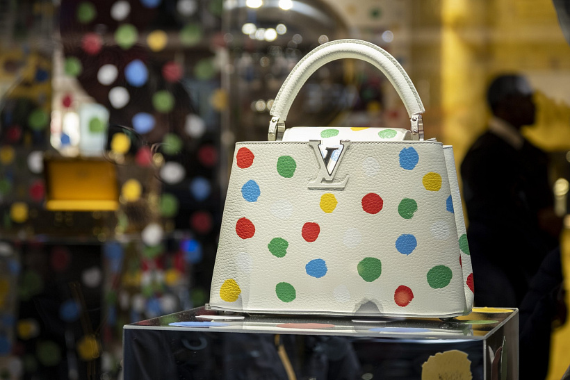 Nejnovější spolupráce Louis Vuitton a Yayoi Kusama.