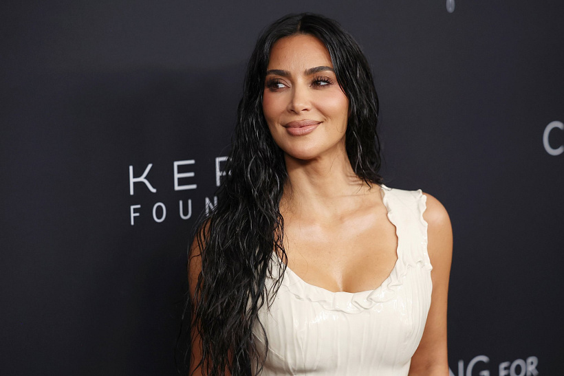 Rejuran je populární mezi celebritami jako Jennifer Aniston a Kim Kardashian.