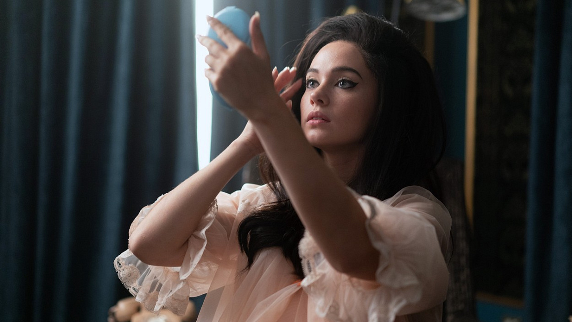 KDO JE CAILEE SPAENY, PŘEDSTAVITELKA PRISCILLY PRESLEY?