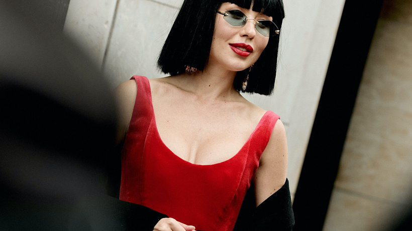 Street fashion z pařížského haute couture