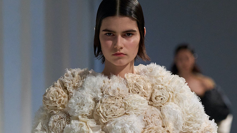 TikTok trend: Olejování vlasů