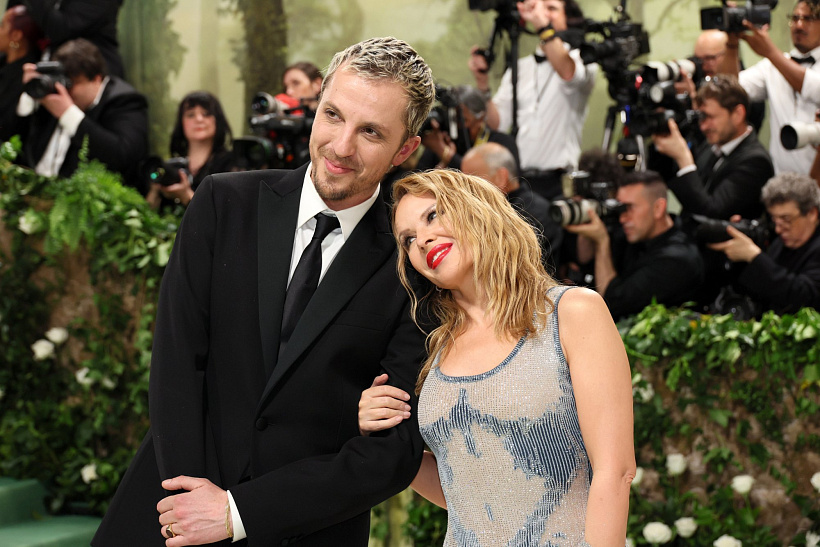 Glenn Martens s Kylie Minogue na Met Gala 2024