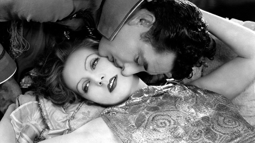 Love you to the moon… Aneb nejhezčí valentýnské beauty dárky pro ni