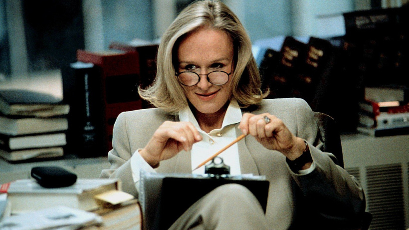 Jak se naučit správné sebereflexi a zlepšit své osobní i profesní úspěchy. Nejde jen o konstruktivní kritiku, ale také o správně kladené otázky, díky kterým zjistíte to, co vás baví, i to, v čem jste nejsilnější.