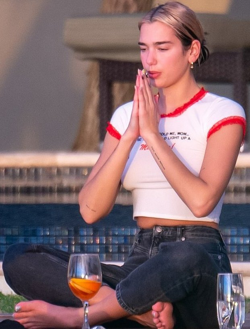 Dua Lipa
