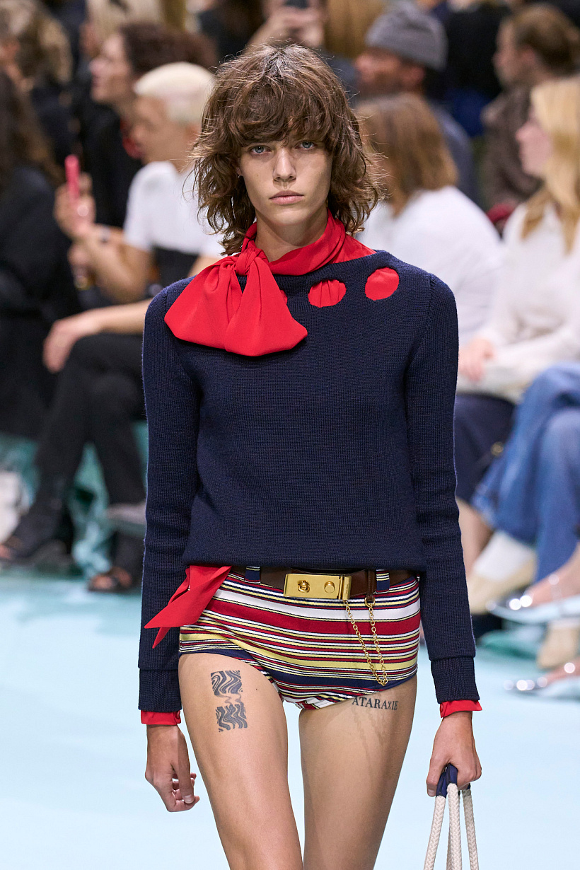 Prada S25