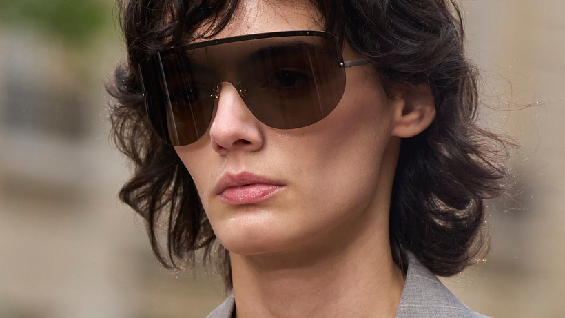 Konturování 2.0: Strobing, blush contouring a návrat přirozenosti