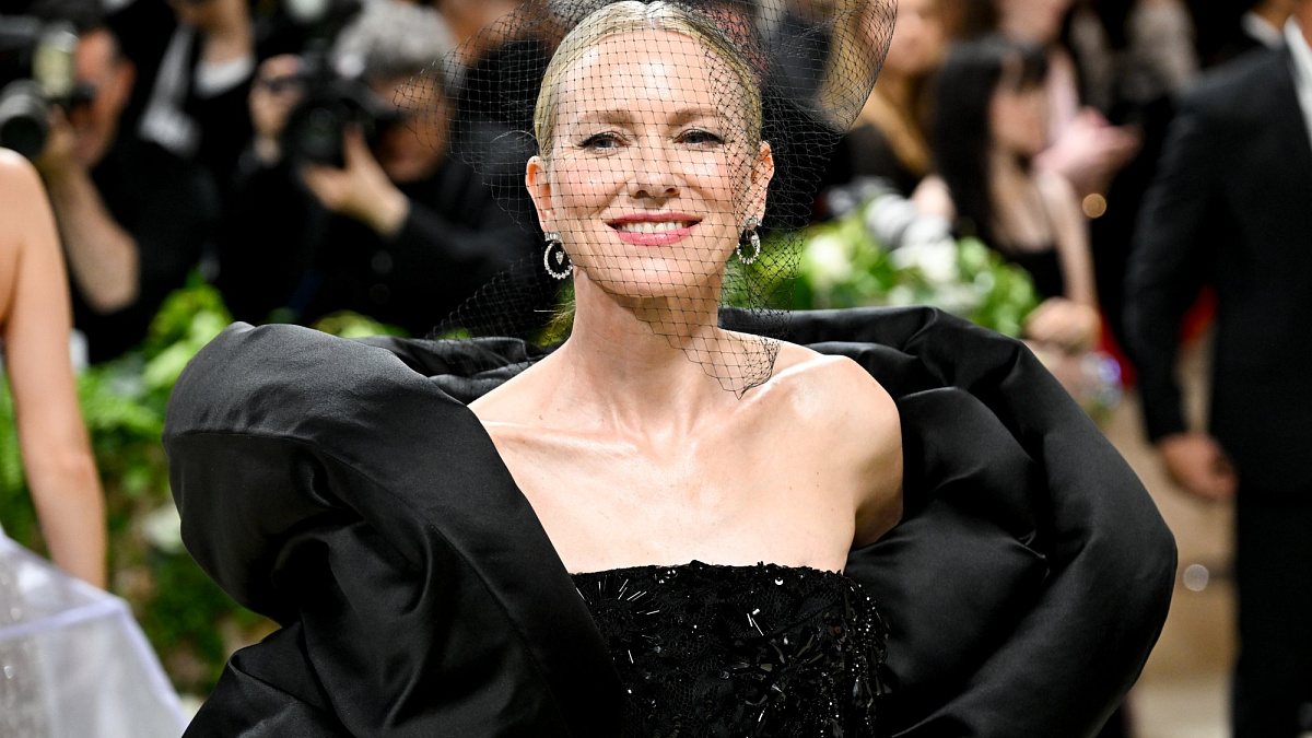 TAJEMSTVÍ KRÁSY PODLE NAOMI WATTS