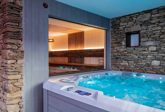 Zlaté slunce nám ještě dopřává posledních pár týdnů svých hřejivých paprsků a doslova vyzývá k víkendovému dobrodružství, které završí letošní sezónu v tom nejlepším.