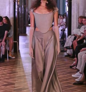 Hana Valtová na Mercedes-Benz Prague Fashion Week