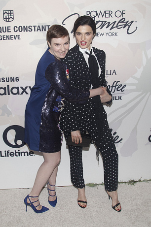 Anglická růže Rachel Weisz: proč je herečka zosobněním nonchalant elegance