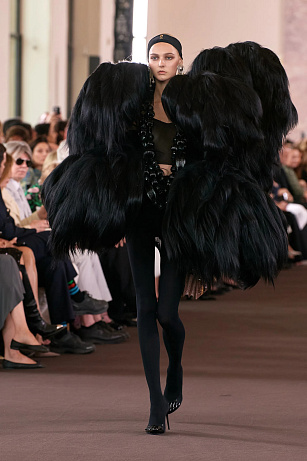 Haute couture kolekce Schiaparelli podzim 2023