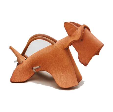 Fernando Echeverria  Animal talisman  Dostupnost: SmetanaQ  Cena: 500 Kč