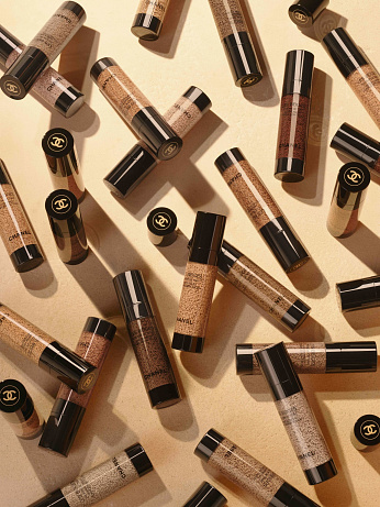 CHANEL LES BEIGES - SUMMER 2025 MAKEUP COLLECTION