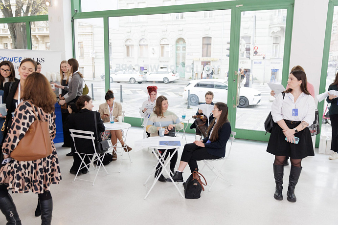 Ženy sobě: Kérastase Power Talks 2024