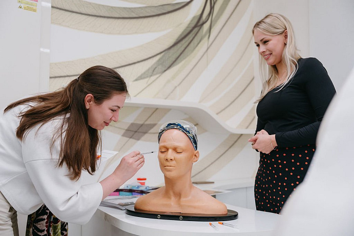 Members Club Esthetic Day