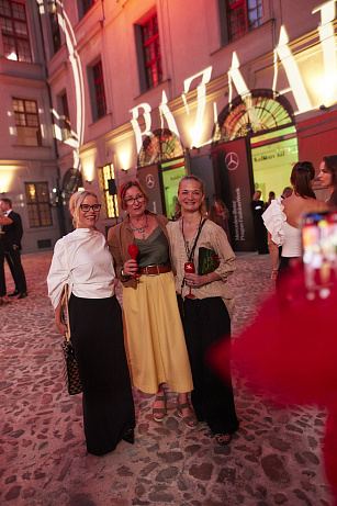 European Runway Mercedes-Benz Prague Fashion Week v režii Harper's Bazaar