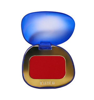 VIOLETTE_FR VIOLETTE_FR Plume Blush En Feu – Lehký matný závoj na tváře s efektem airbrushe Dostupnost: VIOLETTE_FR Cena: 915 Kč
