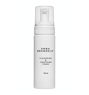 ANNA BRANDEJS Cleansing & Soothing Foam – Čisticí a zklidňující pěna na obličej Dostupnost: ANNA BRANDEJS Cena: 770 Kč