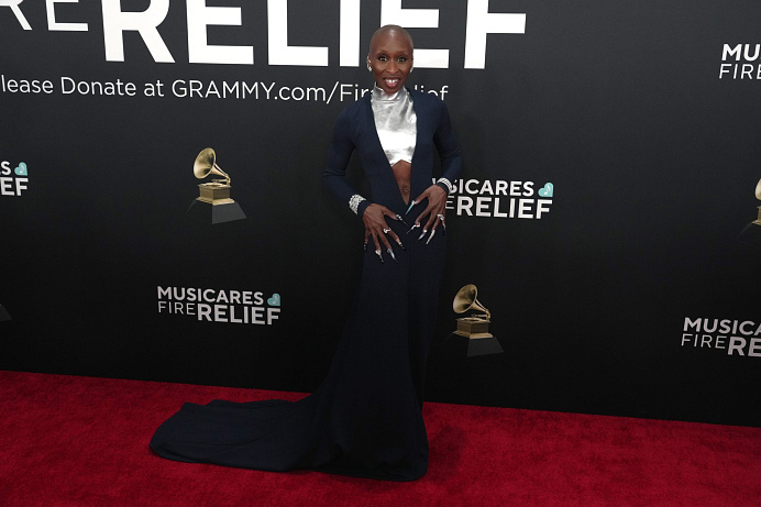 Cynthia Erivo oblékla na Grammy's 2025 minimalistickou Louis Vuitton