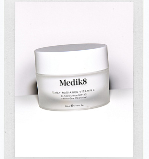 Vítězové Harper's Bazaar Pro-aging Beauty Awards v kategorii Popular