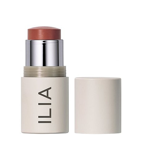 Výrazné tvářenky jako hlavní trend podzimu