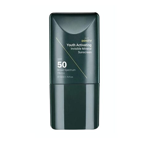 INVITY  Minerální ochranný krém Youth Activating Invisible Mineral Sunscreen SPF 50  Dostupnost: futurebeauty.cz Cena: 1 890 Kč