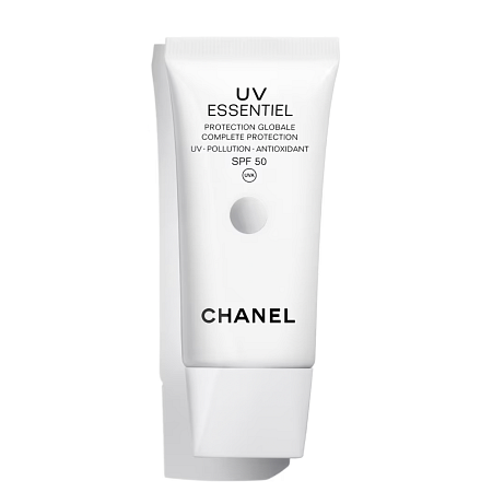 CHANEL UV Essentiel SPF50 ochranný pleťový fluid Dostupnost: parfumerie Cena: 1 650 Kč