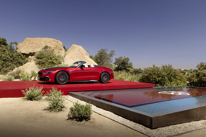 Mercedes-Maybach SL 680 Monogram Series,