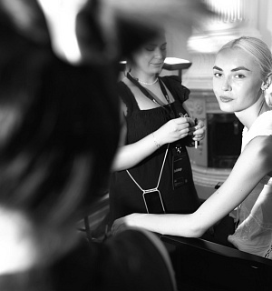 European Runway Mercedes-Benz Prague Fashion Week v režii Harper's Bazaar