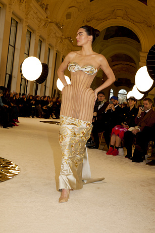 Schiaparelli Haute Couture Spring Summer 2025