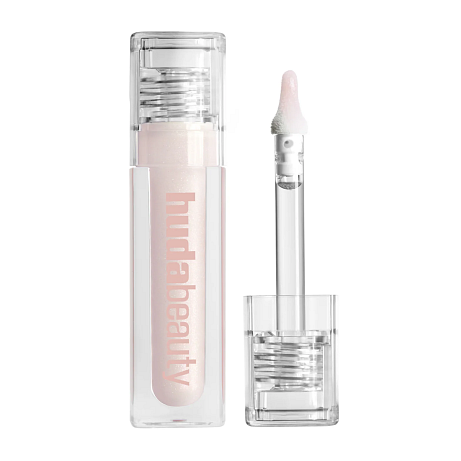 HUDA BEAUTY Faux Filler v odstínu She Glitzy Dostupnost: Sephora. cz Cena: 620 Kč