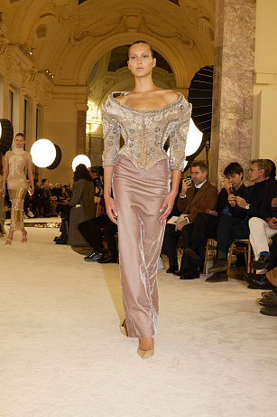 Schiaparelli Haute Couture Spring Summer 2025