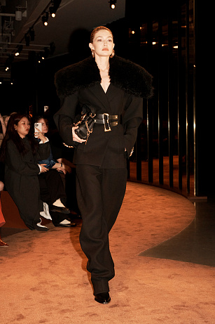 Schiaparelli FW2025