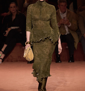 Fendi FW2025 – oslava 100 let domu